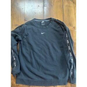 Nike Mens Crewneck Sweatshirt Black Logo Taped Sleeves Embroidered Swoosh Size M